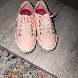 Blowfish Blush Casual Lace-Up Sneakers